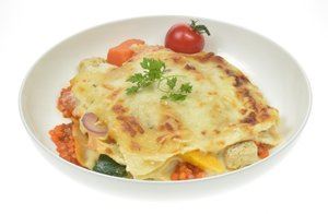 Vegetarische lasagne met linzen en quorn