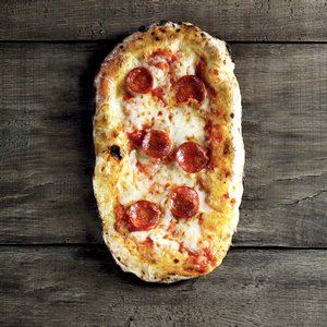 Pizzella salame piccante pepperoni ovale - 13x25 cm